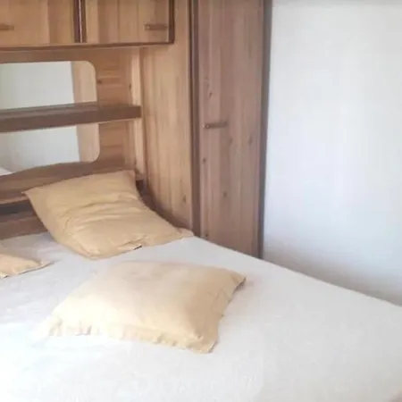 D'une A A 100 M De La Plage Avec Vue Sur La Mer Et Terrasse Amenagee Apartamento Agde