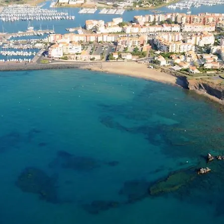 D'une A A 100 M De La Plage Avec Vue Sur La Mer Et Terrasse Amenagee Apartamento